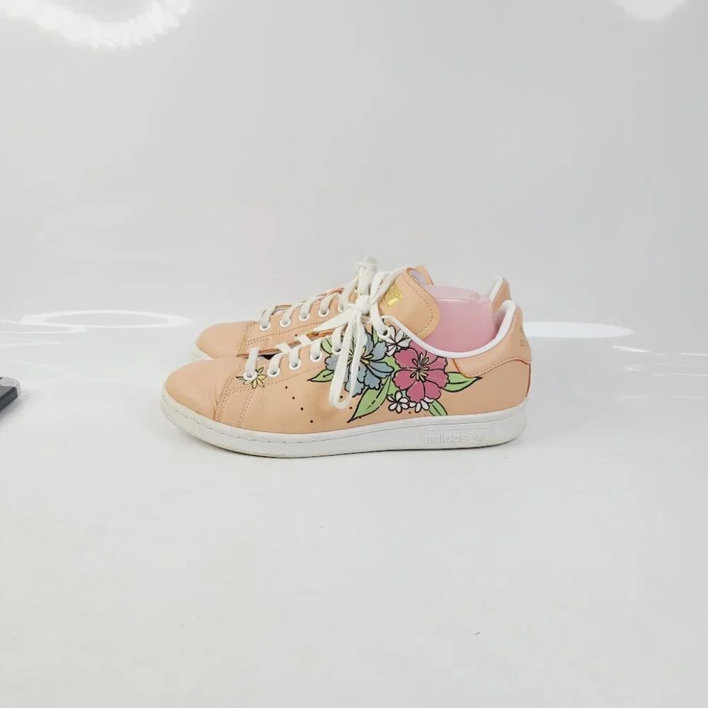 Adidas Women's Amber Blush Floral Cloud White Stan Smith Lace-Up Sneakers Sz 9.5